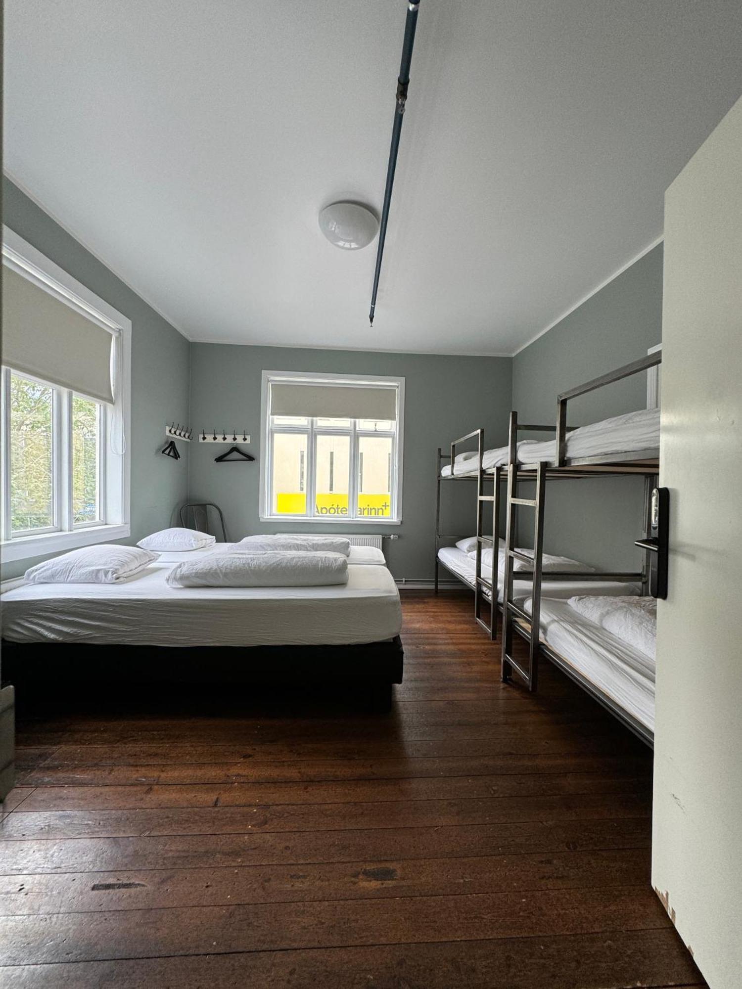 Akureyri Backpackers Hostel Εξωτερικό φωτογραφία