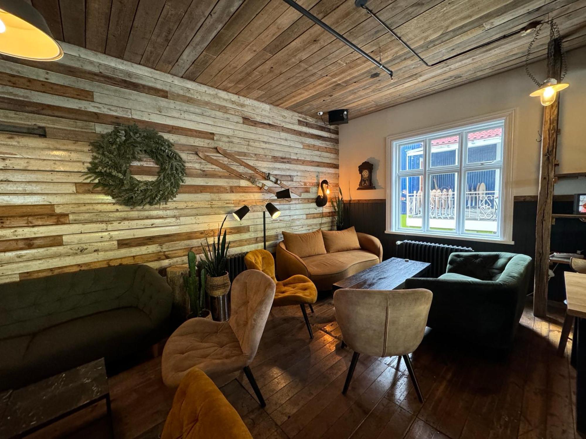 Akureyri Backpackers Hostel Εξωτερικό φωτογραφία